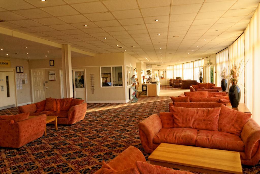 Sand Bay Holiday Village - Adults Only Weston-super-Mare Exterior foto